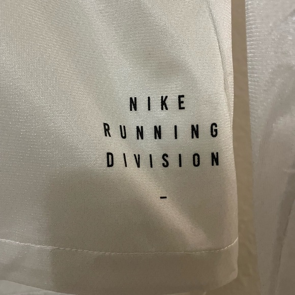 Nike STORM-FITADV Run Division Flash White Running Hood Jacket Size Large - Picture 3 of 11